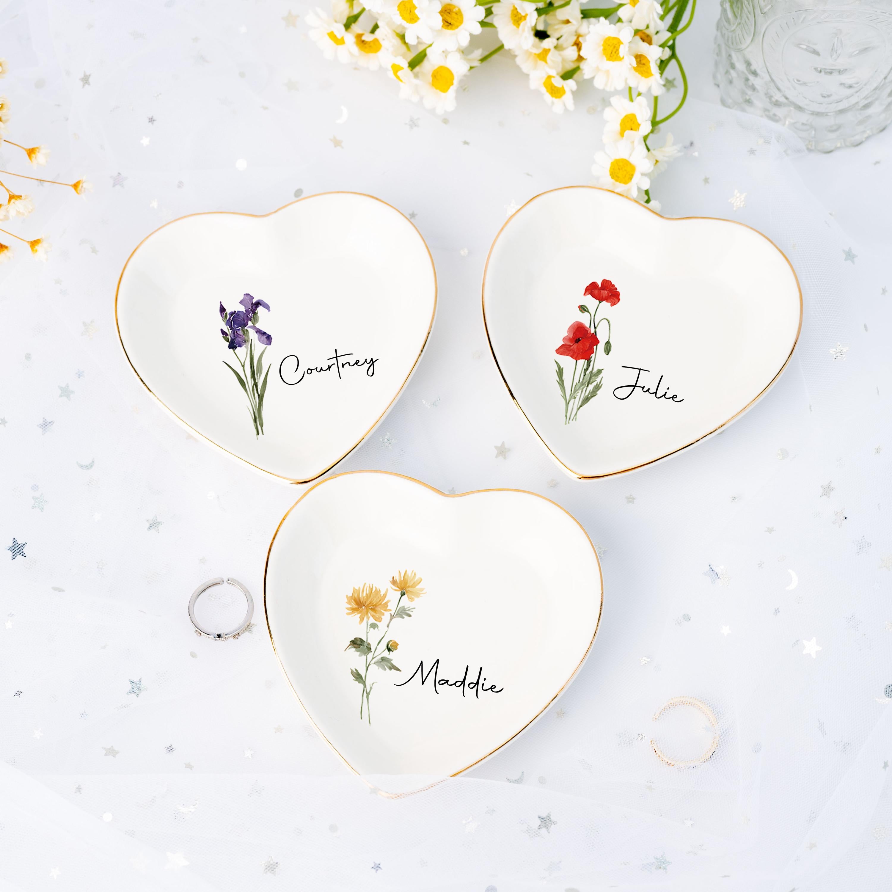 Personalized Birth Flower Jewelry Dish,Floral Name Trinket Dish,Wedding Bridesmaid Ring Dish,Jewelry Dish for Women,Christmas Gift for Her