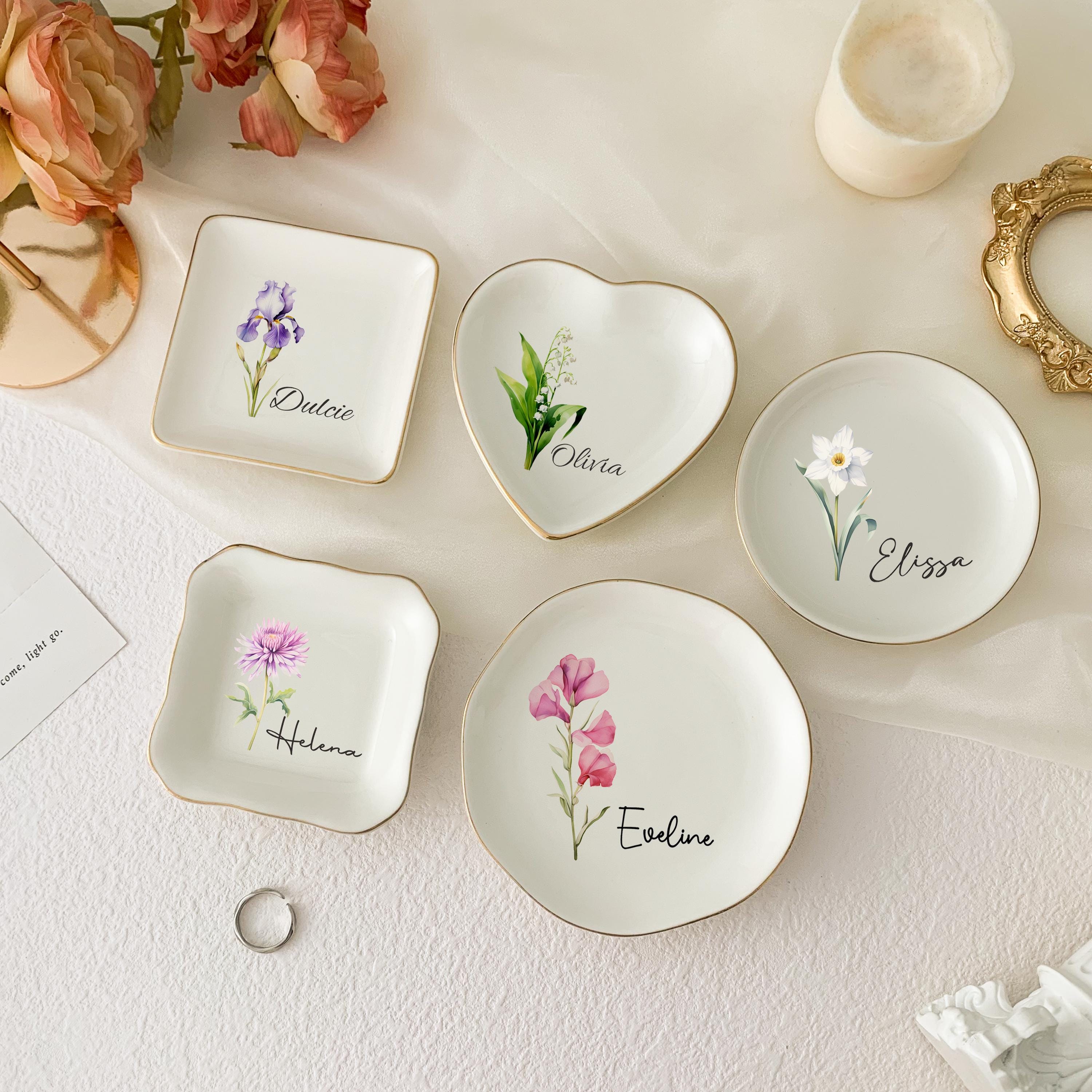 Personalized Jewelry Dish/ Bridesmaid Gifts/ Engagement Ring Dish/ Birthday Gift for Her/ Graduation Gift/ Bridal Shower Gift/ Gift for Mom